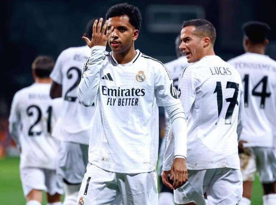 欧冠八强已定四席！阿森纳100%，巴萨88%，皇马七