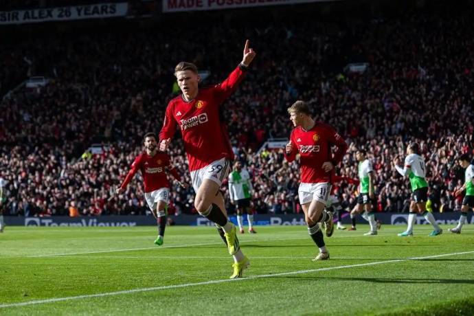 里昂VS曼联前瞻：法甲劲旅主场迎红魔，欧战底蕴对决状态之争